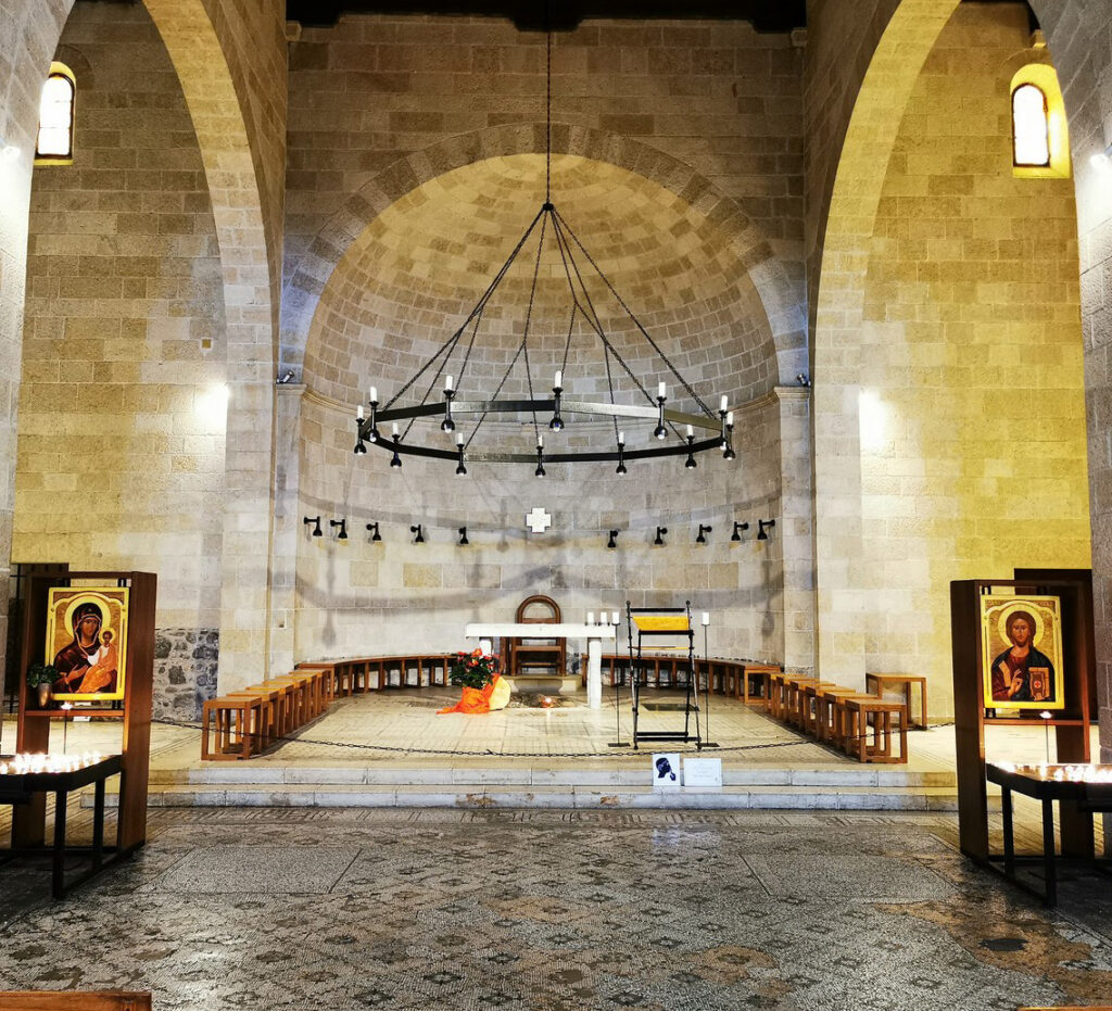 Cud Rozmnożenia Chleba i Ryb: Historia i znaczenie kościoła w Tabgha